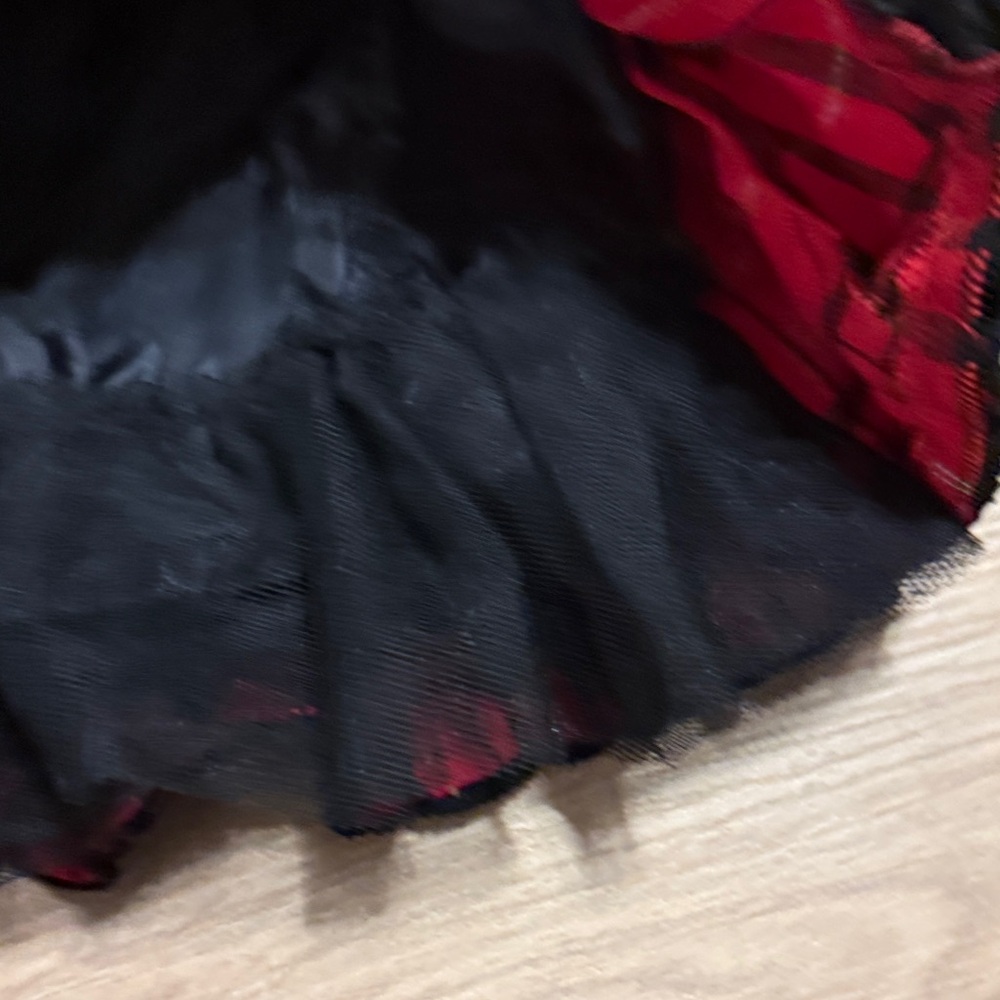 Plaid Red & Black With Silver accents Skirt & long sleeve black top - Picture 8 of 12